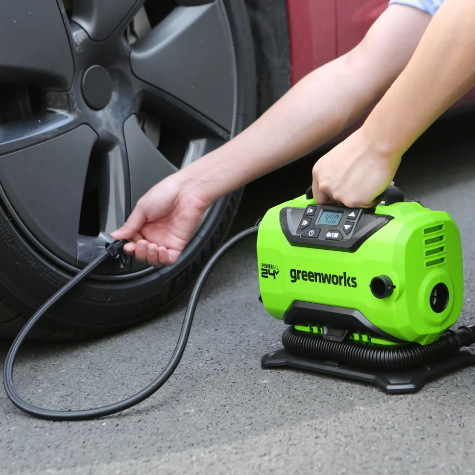 Компрессор Greenworks ACG301, 24v/12v, без АКБ и ЗУ (аккумуляторный или от прикуривателя авто) в сумке